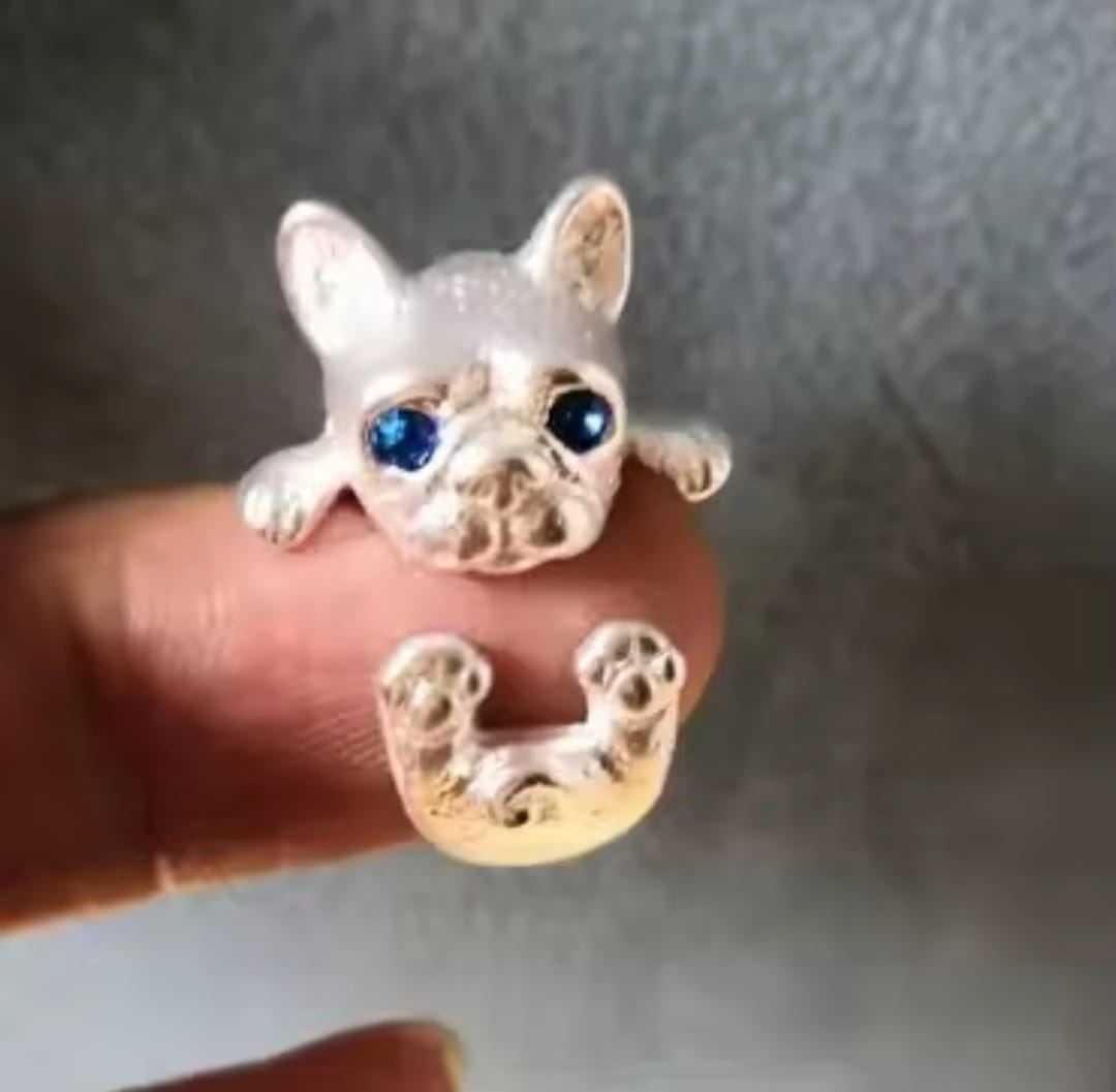 ANILLO BULLDOG / OJOS AZULES